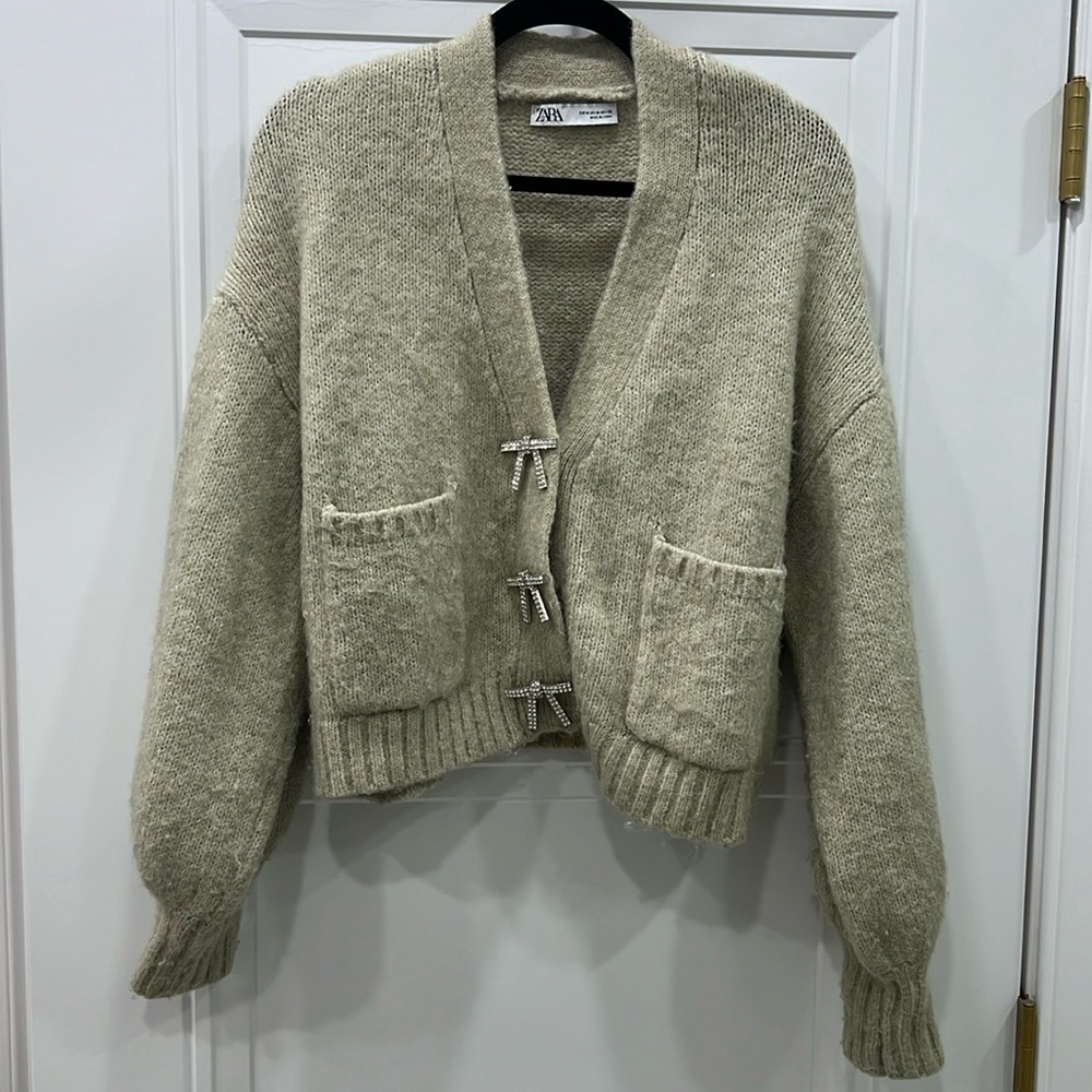 Zara light green cardigan 
With bow embellished buttons